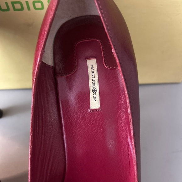 Max Studio Red Heels - Picture 4 of 8